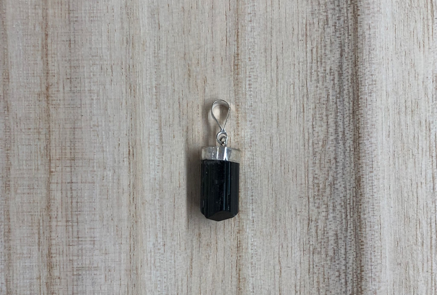 Colgante Turmalina chorlo plata pequeño